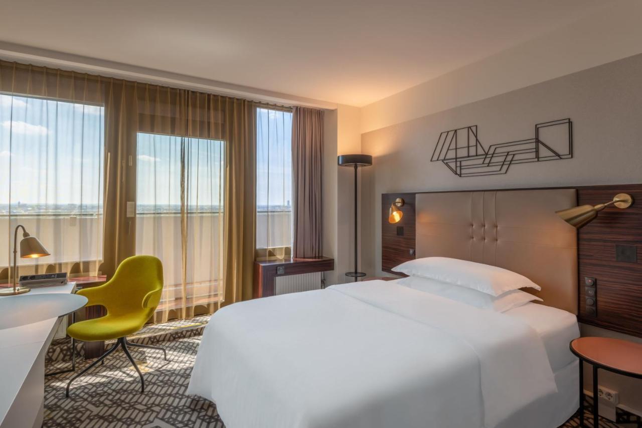 Four Points By Sheraton Arabellapark Hotel